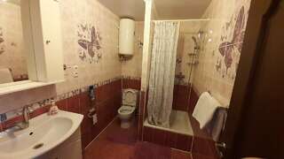 Гостиница Волжанка Саратов Стандартный двухместный номер с 1 кроватью или 2 отдельными кроватями-4