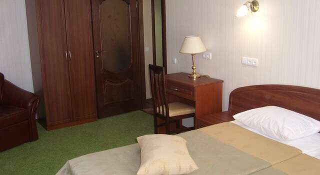 Гостиница Волжанка Саратов-81